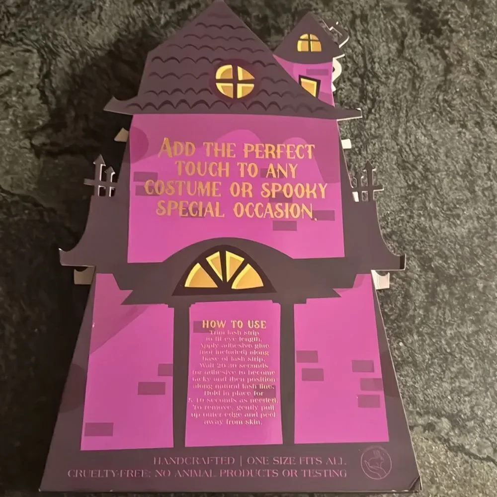 faux lashes  set  spooky haunted mansion Halloween